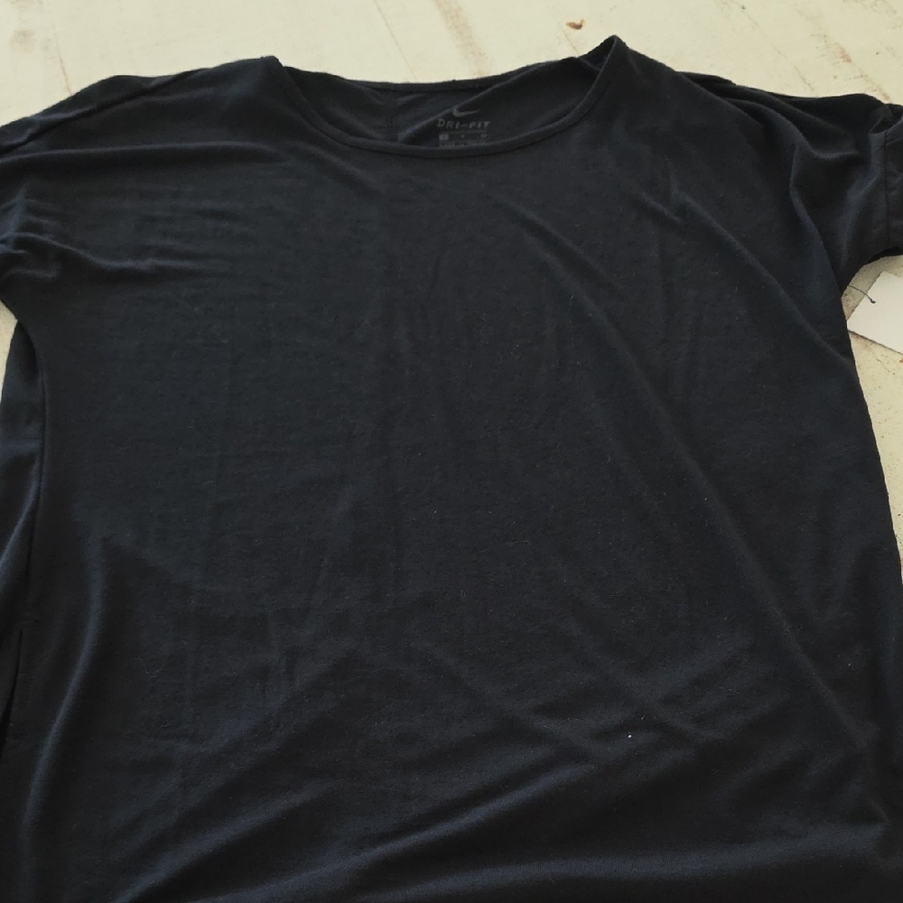 Nike Black Short Sleeve Tee